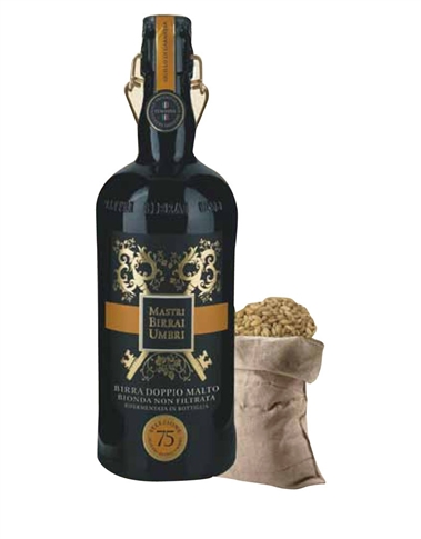 La Birra Doppio Malto Bionda non filtrata dei Mastri Birrai Umbri è
una birra di puro malto d'orzo che si ispira alla tradizione delle
Strong Ale. L'aspetto visivo è caratterizzato dal colore giallo
intenso, naturalmente velato, con riflessi color miele, e dalla schiuma
bianca, di grana media e persistente. Al naso si distinguono
nettamente le principali caratteristiche olfattive di questa birra, le
note fresche ed erbacee dei luppoli aromatici e le note di malto,
miele, caramello, dovute all'utilizzo di malti speciali in questa
ricetta. All'assaggio si ritrovano le note dolci di malto d'orzo e
caramello, intense ma bilanciate dall'amaro del luppolo, i sentori di
frutta matura dovuti ai lieviti da alta fermentazione impiegati, il
retrogusto è persistente e complesso. MASTRI BIRRAI UMBRI