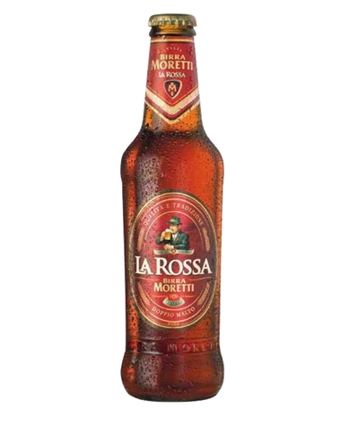 Birra Moretti La Rossa è una birra doppio malto ambrata, stile Bock,
prodotta utilizzando al 100% una miscela malti d’orzo di una speciale
qualità e torrefatti a differenti temperature. Il mix dei malti,
luppolo pregiato, unitamente allo stile birrario con il quale viene
prodotta, conferiscono a questa affascinante birra il caratteristico
colore rosso, un gusto perfetto con note di caramello e caffè e un
profilo aromatico che spazia tra note di caffè, liquirizia e frutti
rossi. I numerosi premi che Birra Moretti La Rossa ha vinto negli
anni in occasione dei vari concorsi internazionali, la consacrano
senza ombra di dubbio come una birra ambrata di eccellenza,
orgoglio dei mastri birrai di Casa Moretti. MORETTI