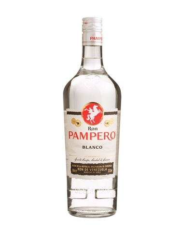 Distillato dalla migliore canna da zucchero, sviluppa il suo incontenibile sapore grazie allintensità del clima in cui nasce. Caratterizzato da un gusto vellutato e leggero, Pampero Blanco è un rum giovane, fresco, ideale da gustare mixato.  Gradazione alcolica 40, bottiglia da 1 lt. PAMPERO